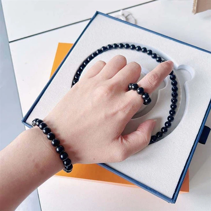 Pulsera magnética de alivio con bolas magnéticas