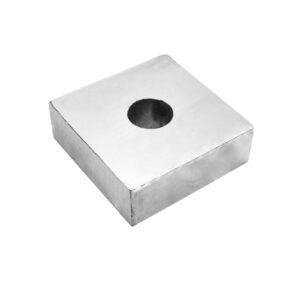 Alnico 5 для магнитного зажима 45,2*45,2*15*D13мм