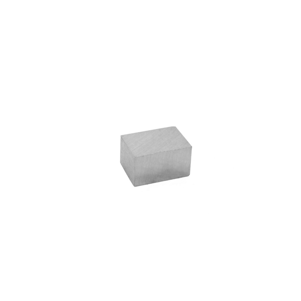Магнитный блок Alnico 5-7 LNG56 11,2*9,2*15,8 мм