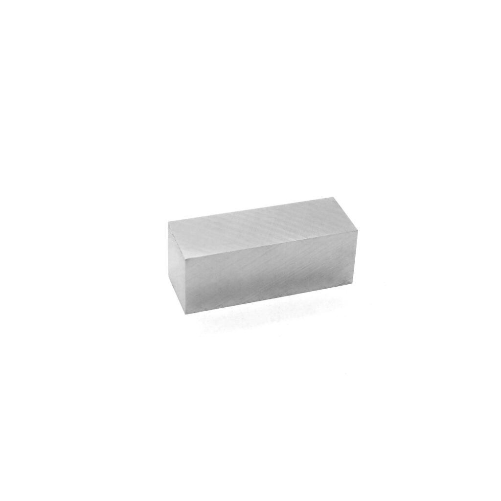 Alnico 5 LNG44 블록 자석 11*11*30mm